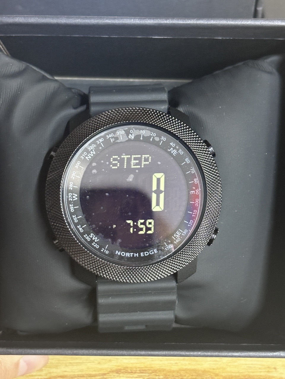Erkekler Dijital Saat NORTH ED - Altimeter Compass Watch incelemesi ve fiyatı